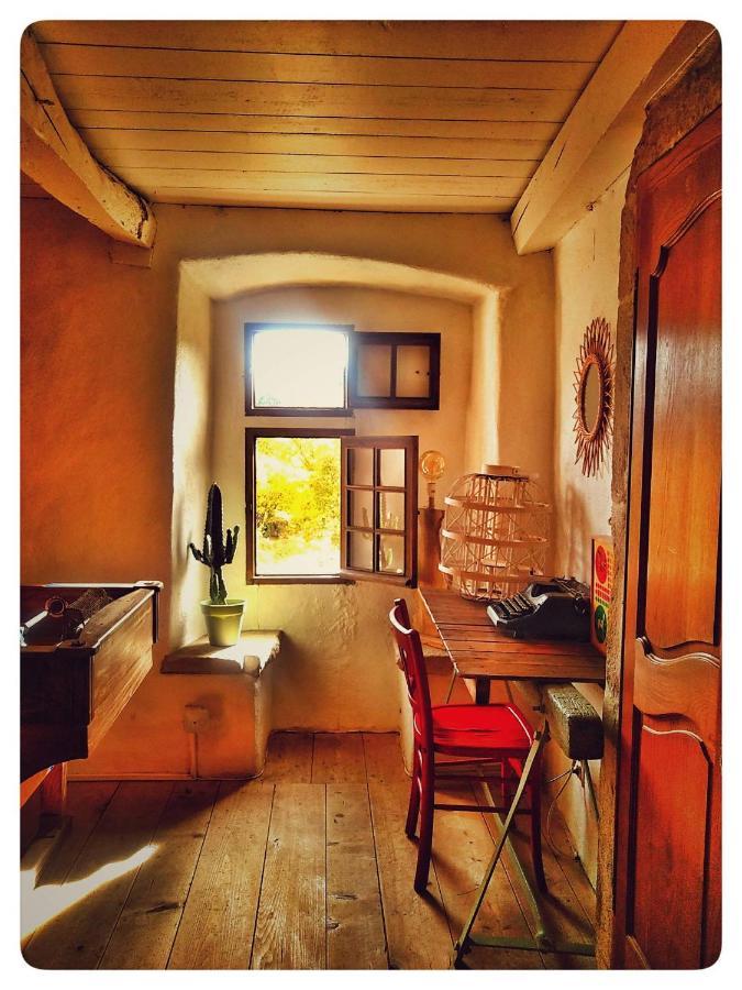 Oracines Du Calme Maison Helianthy Sanilhac  Exterior foto